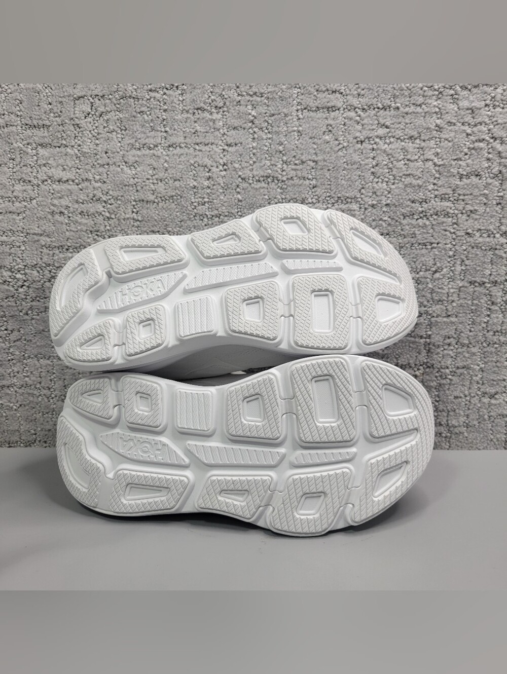 Hoka One One Bondi 9 Wide Womens Size US 8.5D White Atletic Running Sneakers - Picture 7 of 13